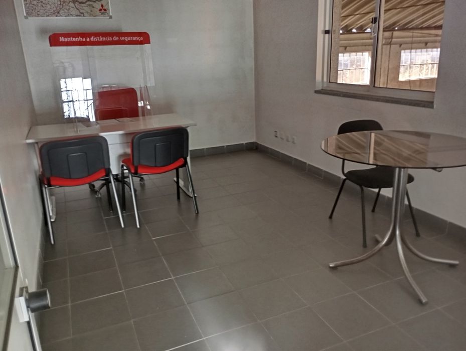 Vendo imobiliário de escritório