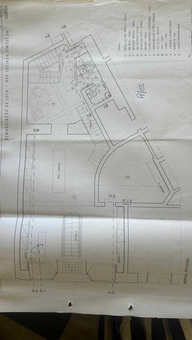 Loja com 170m2 - Junto ao Mercado de Arroios