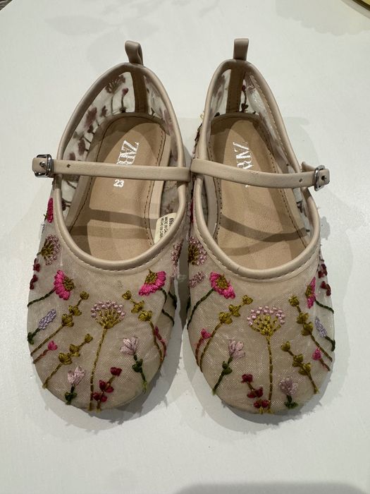 Baleriny Zara rozmiar 23