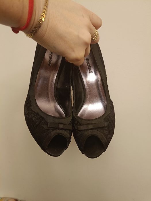 Czarne szpilki , czółenka,buty na obcasie 39