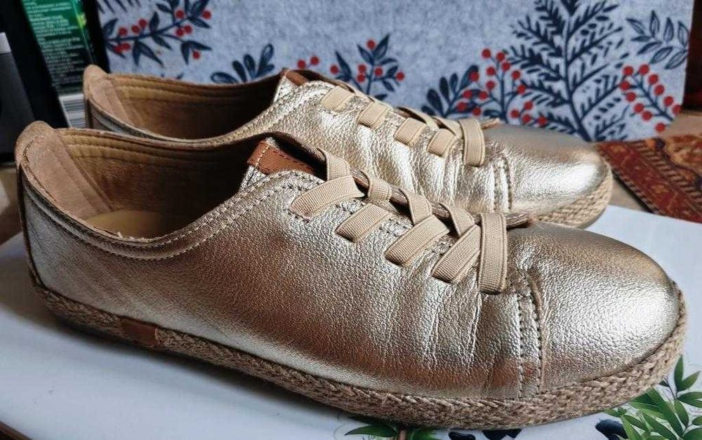 Złote skórzane espadryle Lasocki 40
