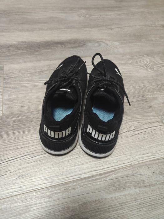 Кросівки Puma 42,5