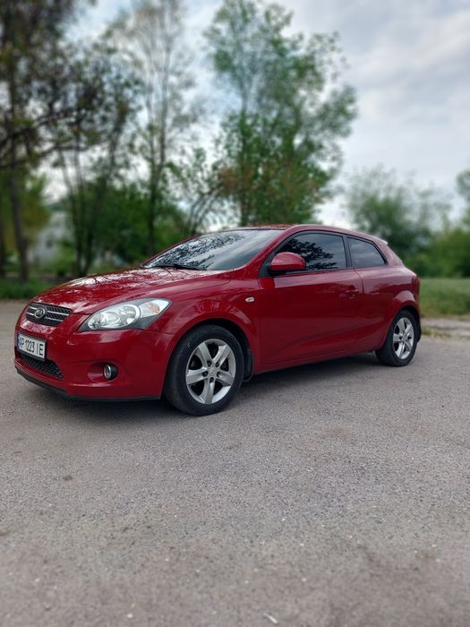 Продам авто Kia ceed