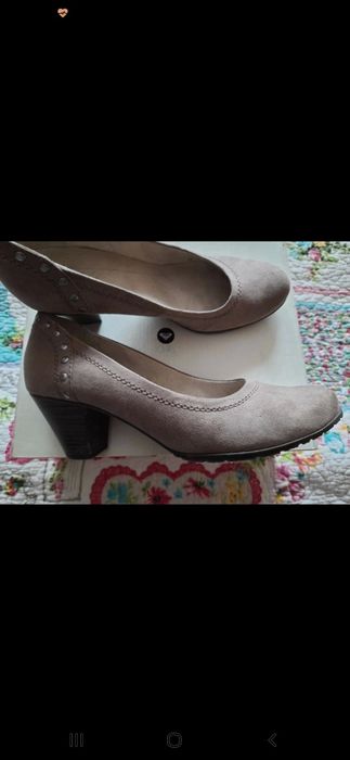 Buty czółenka beż