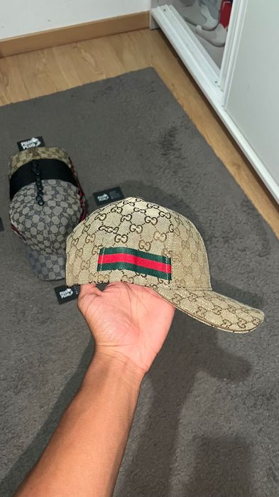 Chapéu Gucci Dourado