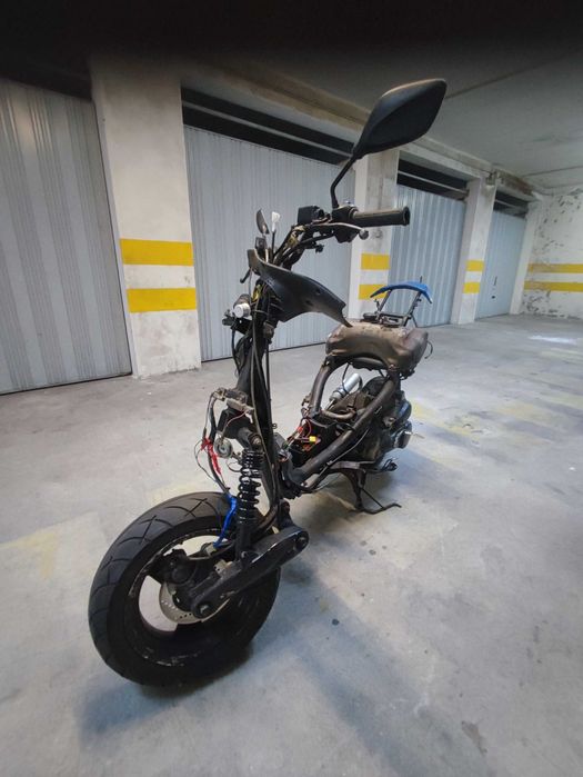 Peugeot SpeedFight 2002