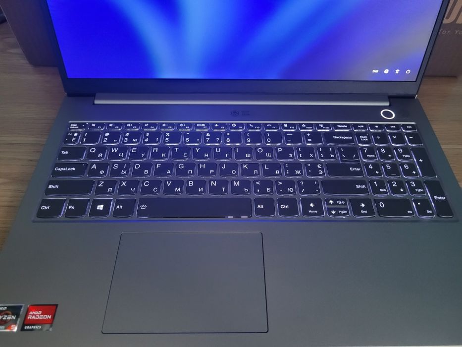 Продаю ноутбук Lenovo ThinkBook 15 (21A4003ERA)