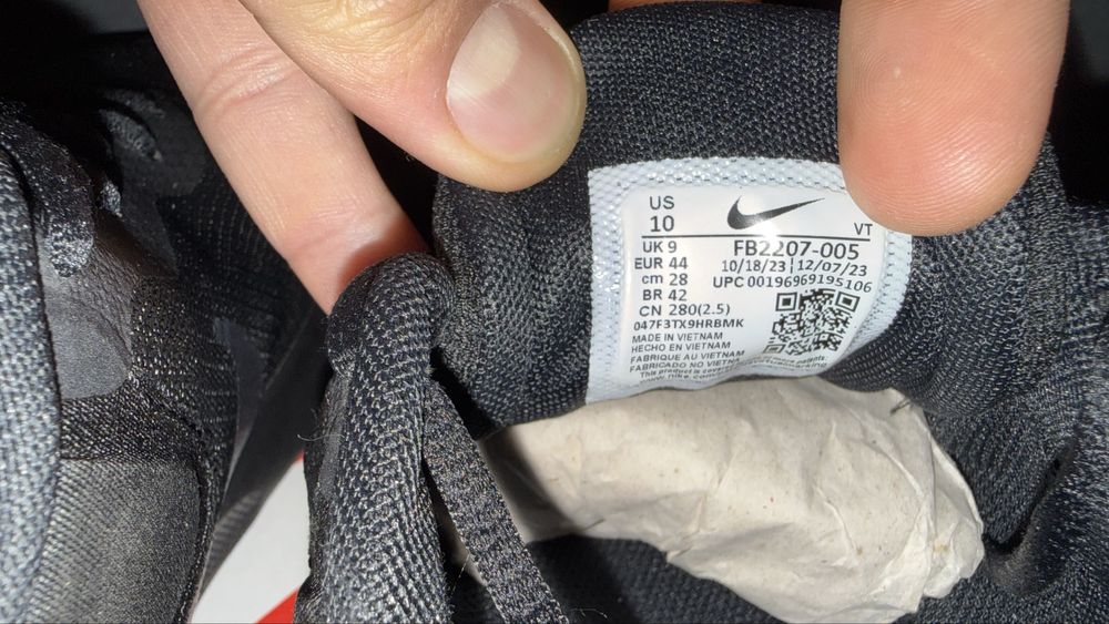 Кросівки Nike Revolution 7, розмір 44 28см