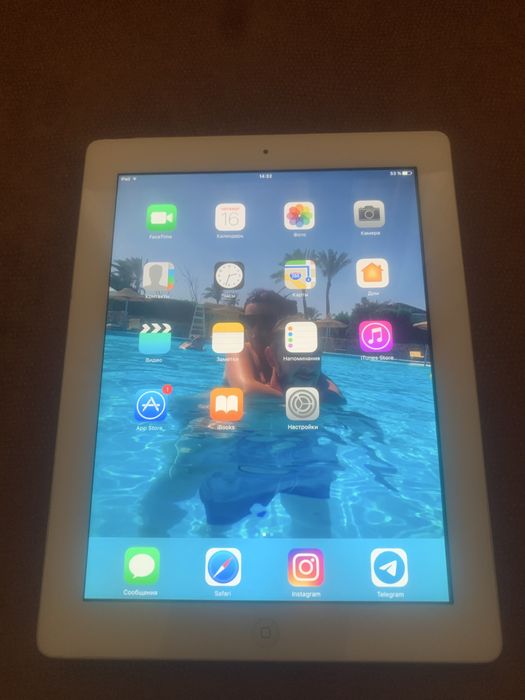 Продам iPad 4 (32 ГБ) с поддержкой SIM-карты