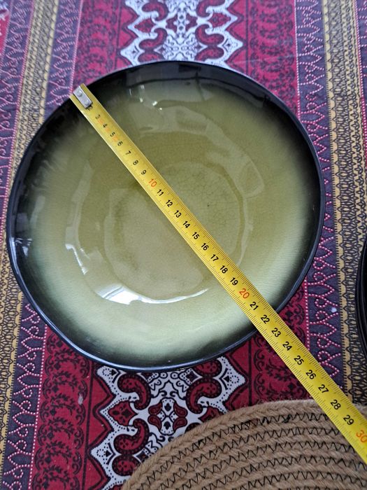 Várias Chávenas de Café/Pratos CASA