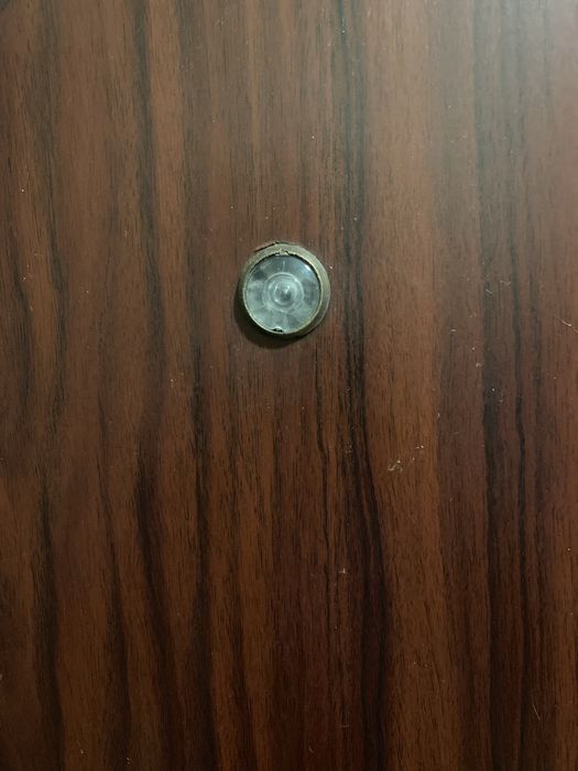 Продам двері б/у, металеві, центр