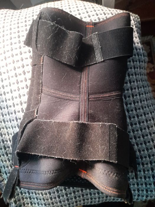 joelheira ortopédica