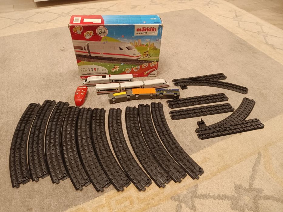 Kolejka ICE Märklin H0 z pilotem sprawny zestaw
