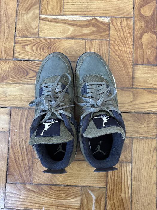 Jordan 4 olive EU44.5