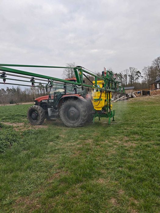 Opryskiwacz john deere 410