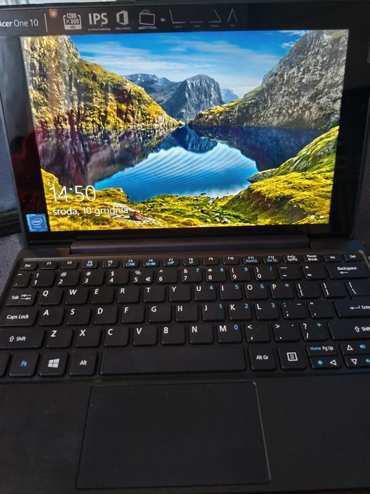 Sprzedam Laptopa ACER ONE 10