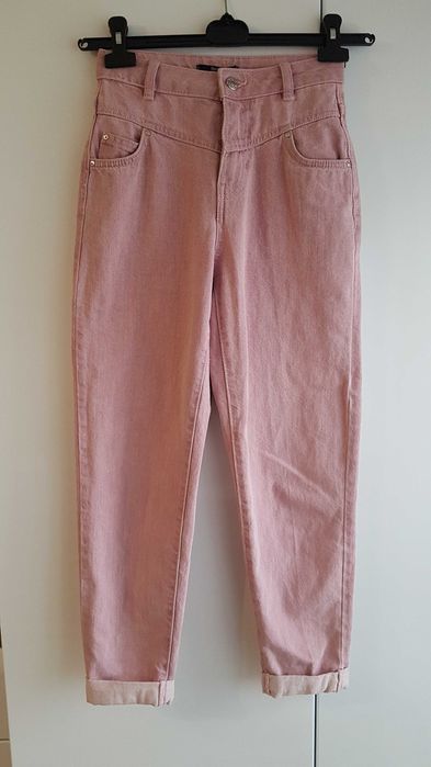 Nowość 2025:) dżinsowe BOYFRIEND BERSHKA roz 32