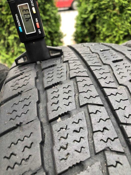Шини Hankook 215/60 R17C 109/107T Winter RW06