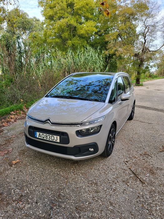 Citroen c4 spacetourer 1.5 blue hdi-feel-eat8