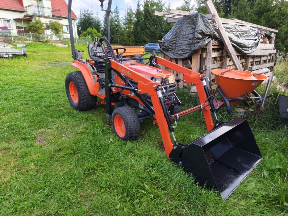 Kubota b2100 tur kosiarka