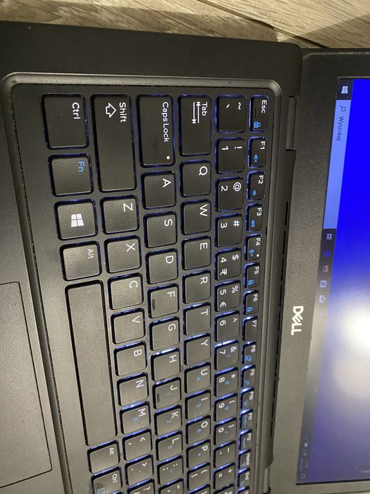 Laptop Dell i5-8gen dysk ssdm2-256gb Windows 10Pro, Nowa bateria