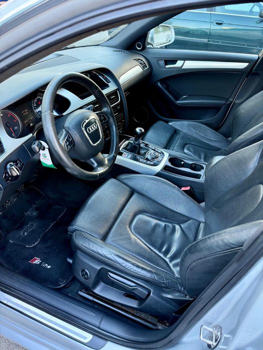 Audi A4 Avant 2.0 TDi S-Line