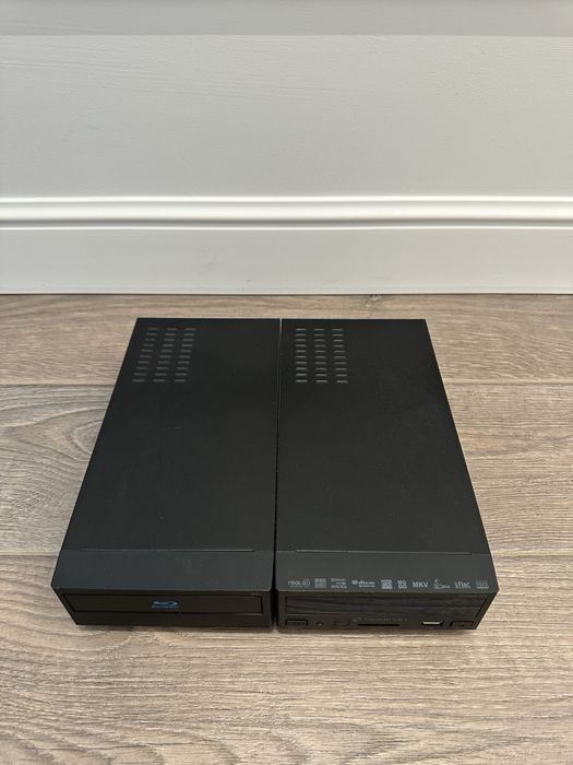 Blu-ray програвач + медіаплеєр Dune HD Smart D1