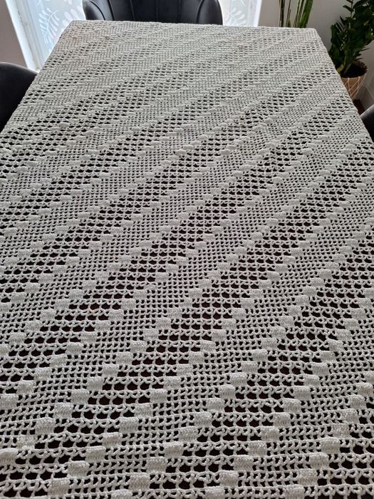 2 Colchas renda iguais para  cama solteiro