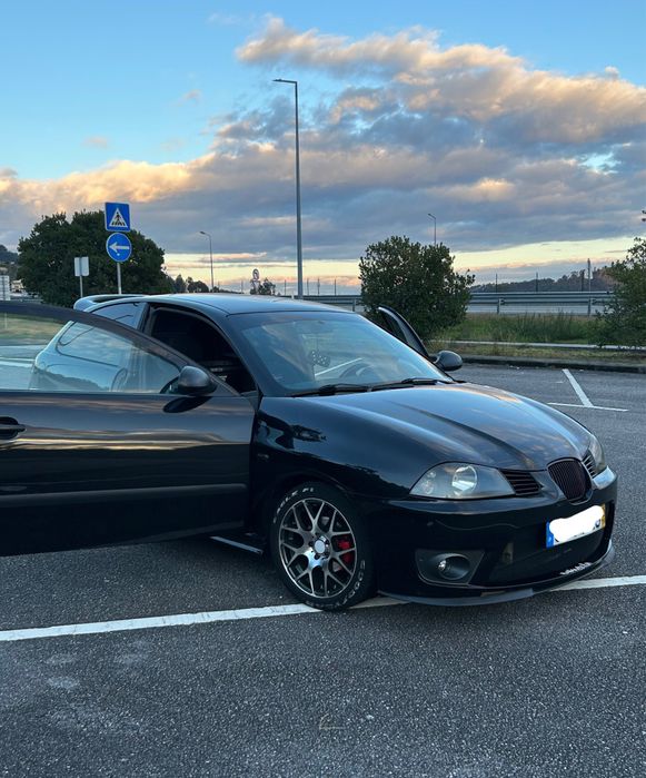 Seat Ibiza 6L com Kits Cupra