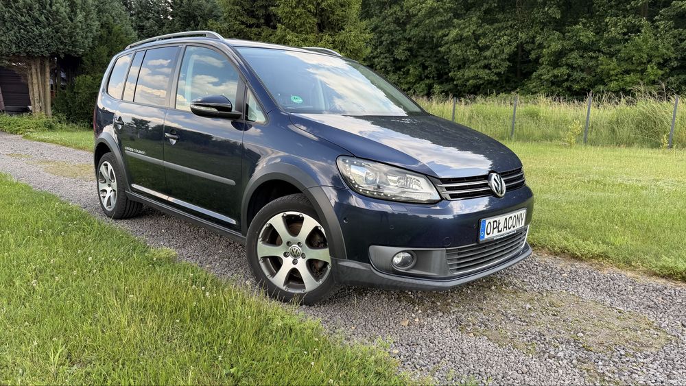 Volkswagen Crosstouran ledy webasto bixenon panorama 7 osobowy zamiana