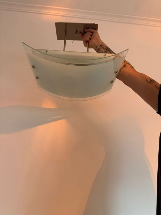 Conjunto de candeeiros de teto elegantes e modernos, ideais para sala de estar