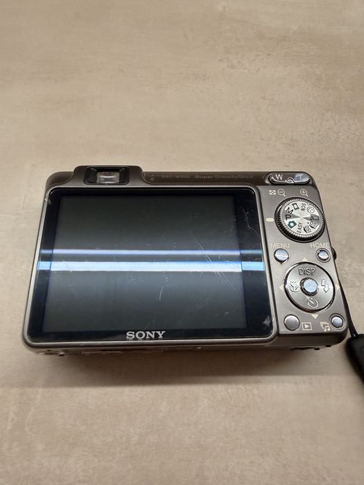 Цифровой фотоаппарат Sony DSC-W300
