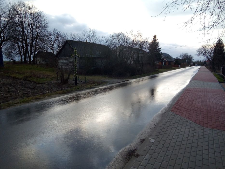 Sprzedam atrakcyjną działkę
