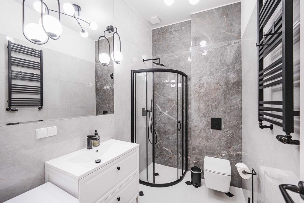 Ciche studio 25 m² | Stare Miasto | odnowiona kamienica