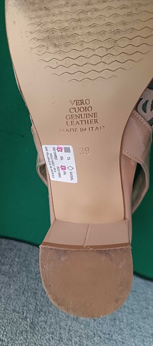 Жіночі туфлі "VERO CUOIO GENUINE LEATHER". Виготовлено в Італії