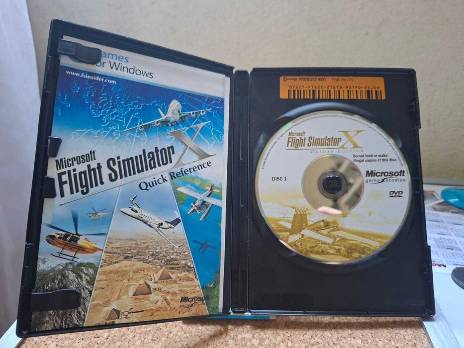 Microsoft Flight simulator X Delux Edition PC