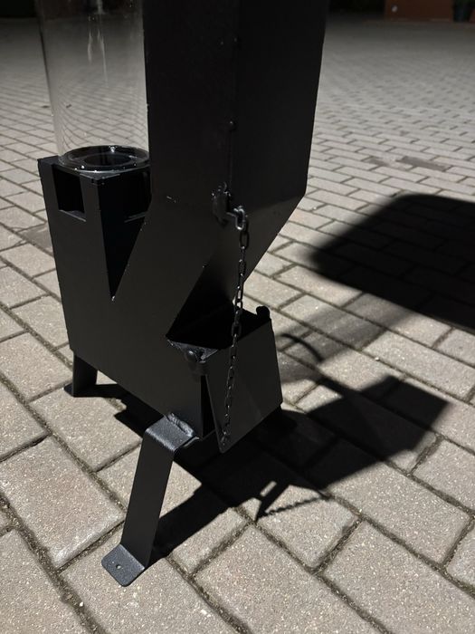 Parasol grzewczy na pellet piec rakietowy