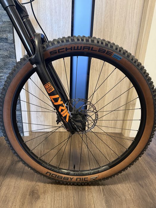 Dartmoor Primal 29 M Lyric sram gx g2 rsc