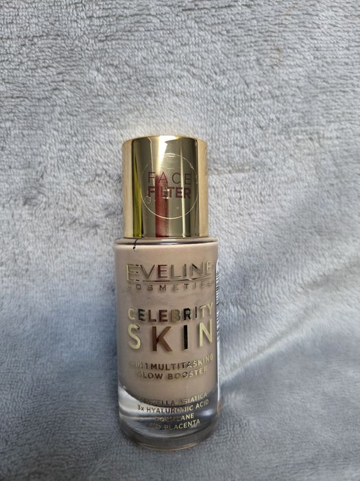 Baza Eveline Cosmetics