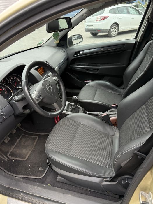 Продам Opel Astra H 1.7 CDTI