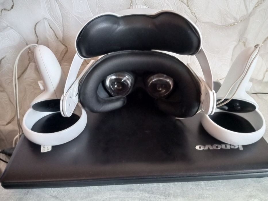 Окуляри віртуальної реальності . oculus 2