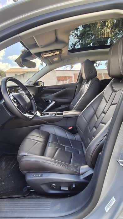 DS 4 1.6 E-Tense Rivoli 225cv