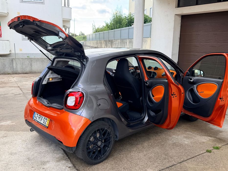 Smart Forfour 0.9 Turbo 90cv Twinamic MUITO ECONOMICO – Automático – Jantes 16