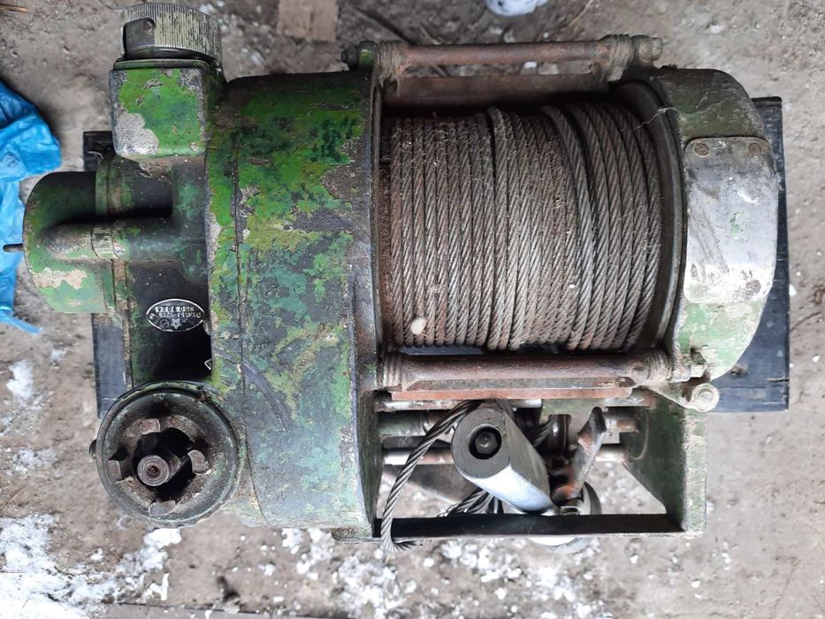 Лебедка військова авіаційна бл.57