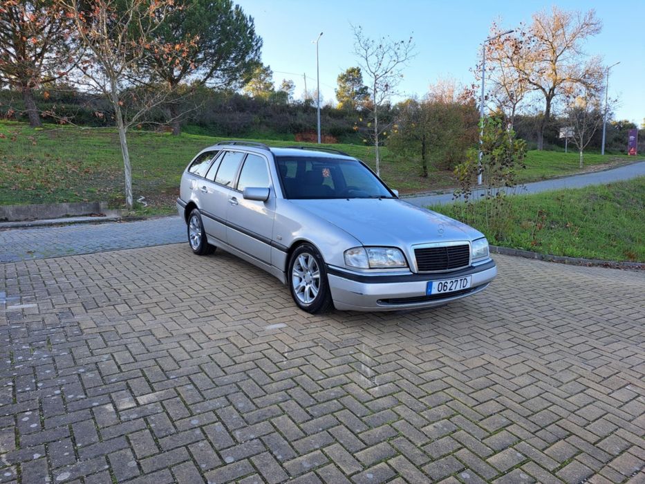 Mercedes benz C250TD caixa manual