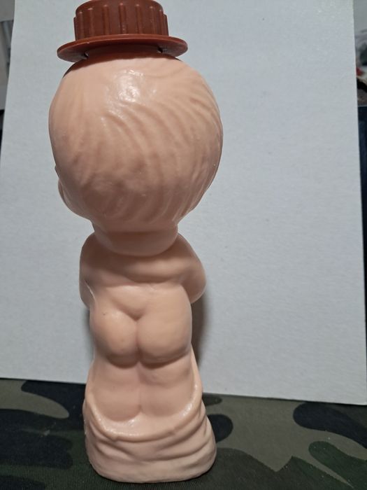 Іграшка пластмасова