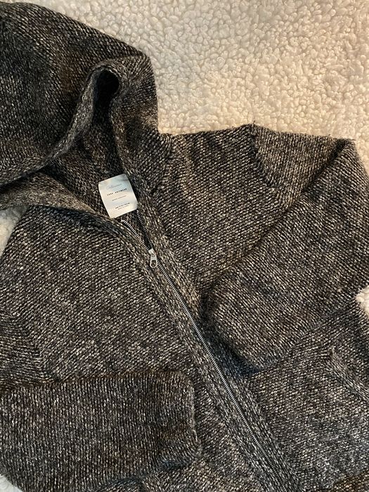 Ciepły sweter zapinany szary 152cm Zara