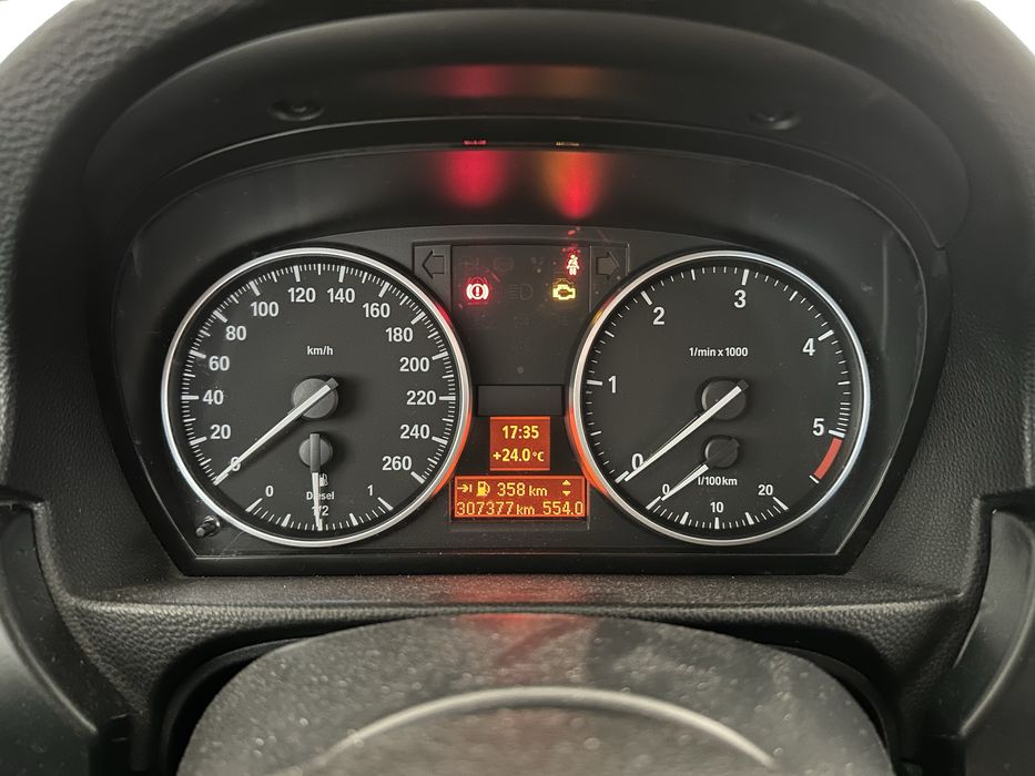 BMW Seria 3 E90 LCI