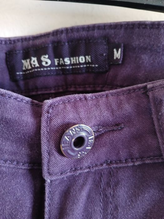 Calças de ganga roxas