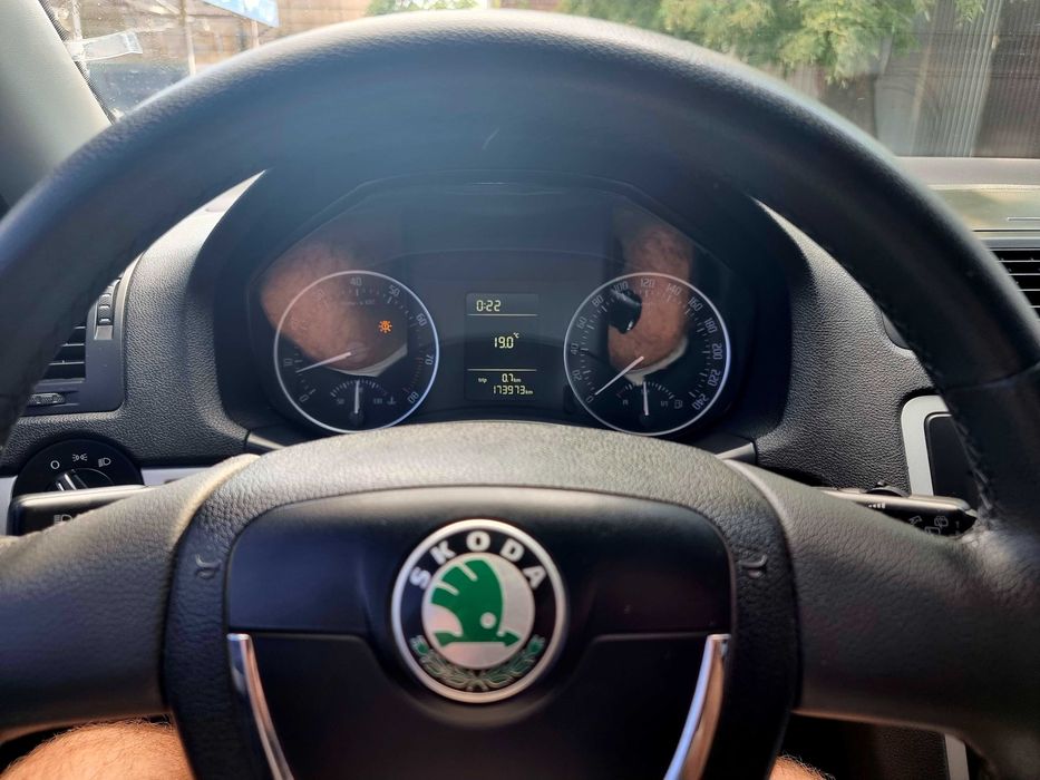 Skoda Octavia 2009 VIN Y6UCA41Z3AB150415 фото оголошення 21 з 24